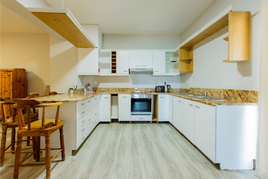 6 Bedroom Property for Sale in Myburgh Park Western Cape
